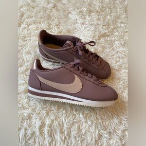 Nike Cortez ‘72 - Smokey Mauve - Women’s Size 7